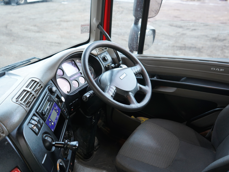 2013 DAF CF 85.410 8X4 STEEL TIPPER