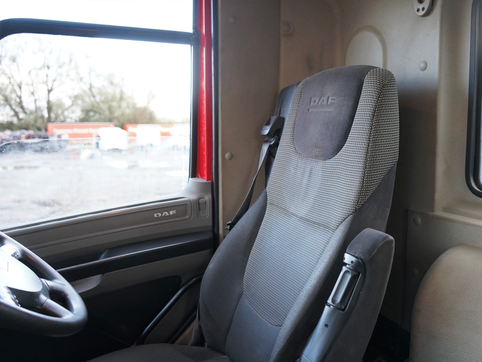 2013 DAF CF 85.410 8X4 STEEL TIPPER