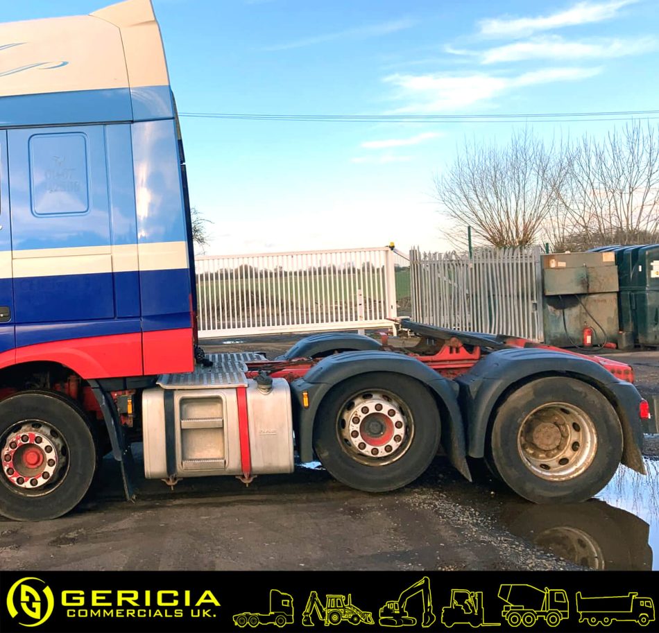 2014 DAF 6x2 XF Tractor Truck XF105-510