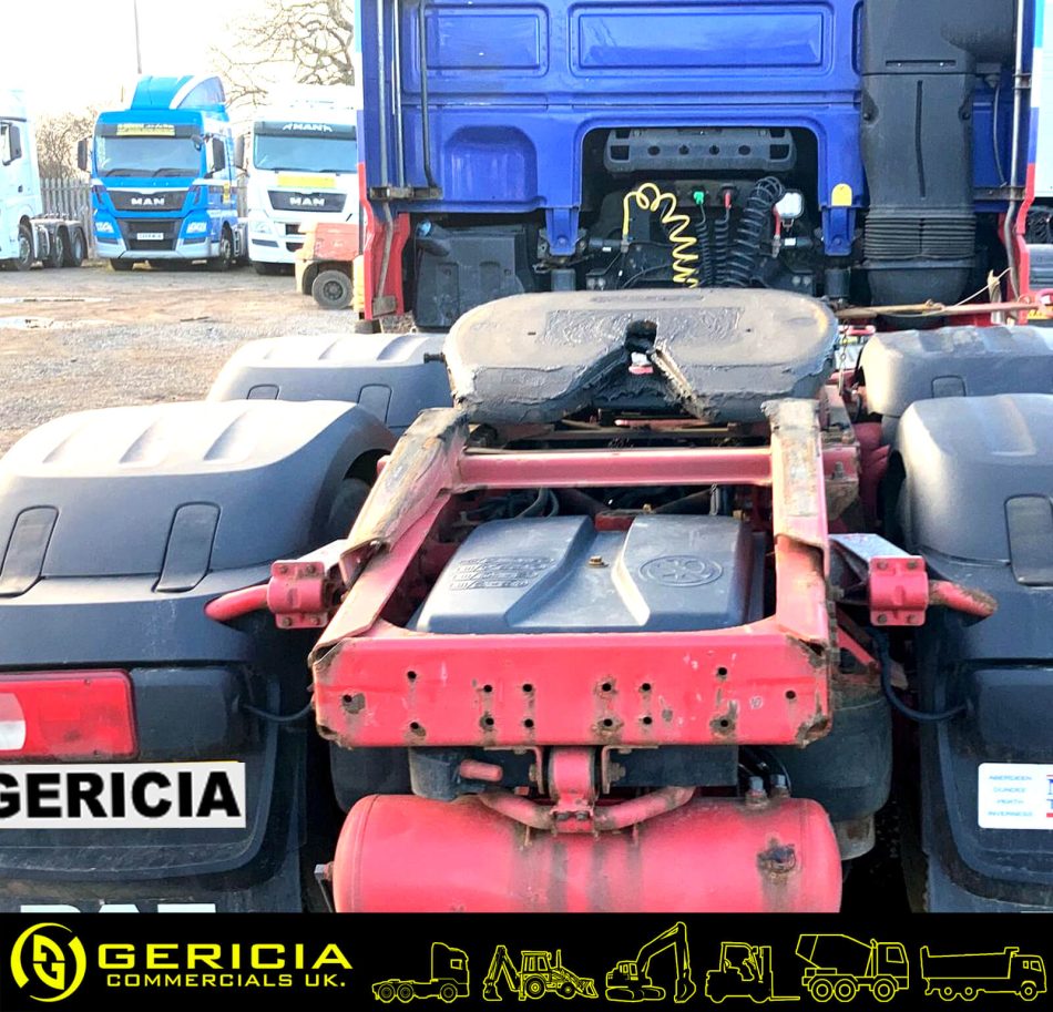 2014 DAF 6x2 XF Tractor Truck XF105-510