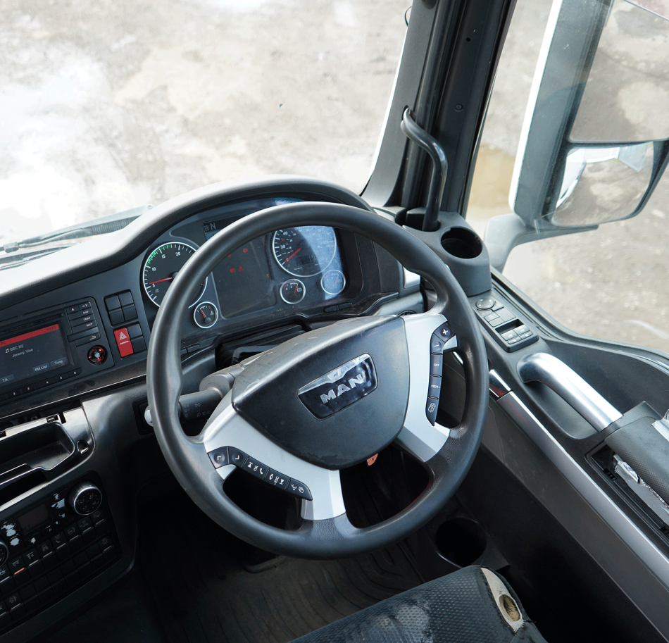 2014 MAN TGX 6x2 TRACTOR TRUCK *ULEZ COMPLIANT* LGW