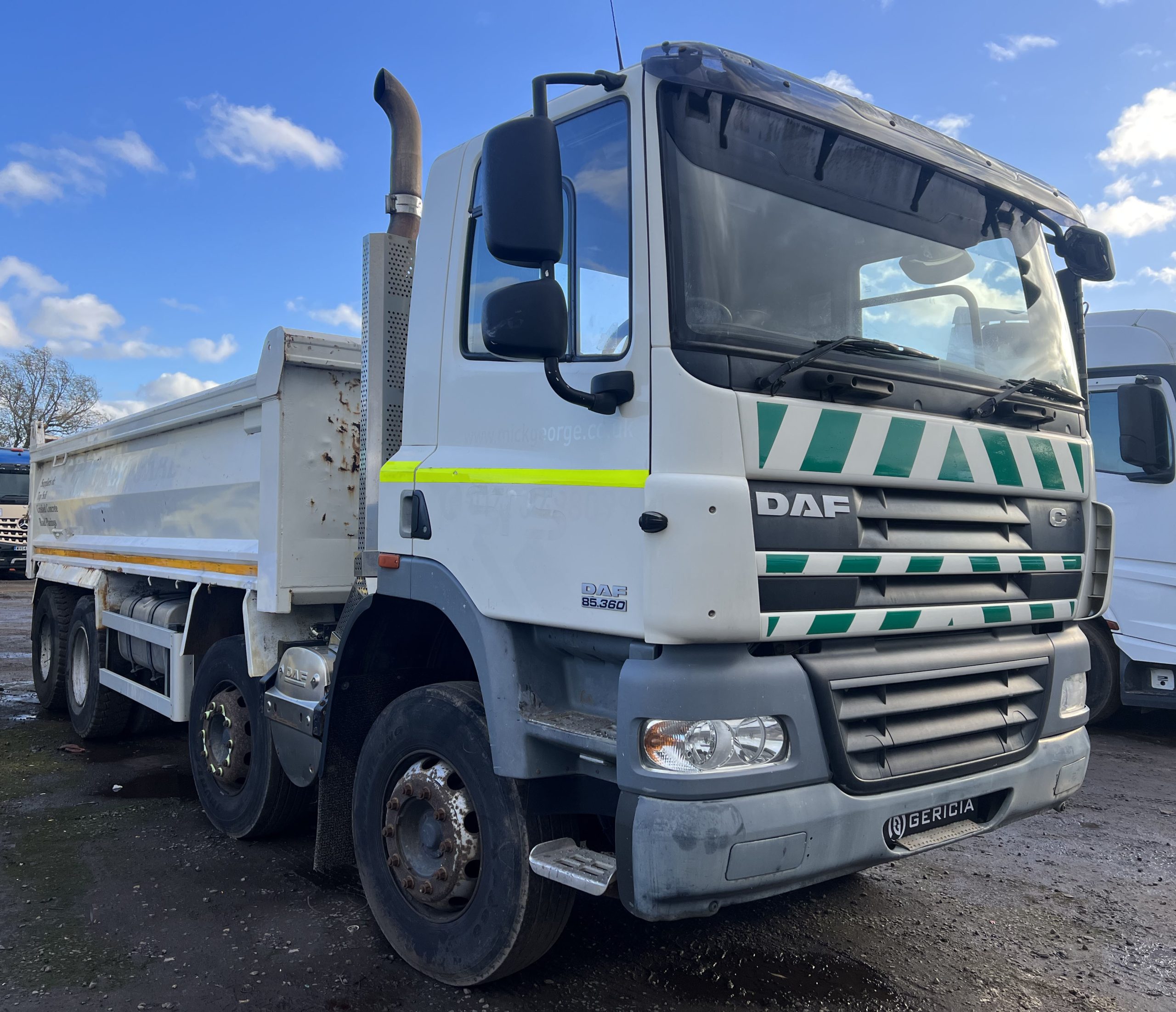 2011 DAF CF 85.360 8X4 TIPPER (REF: HPZ)
