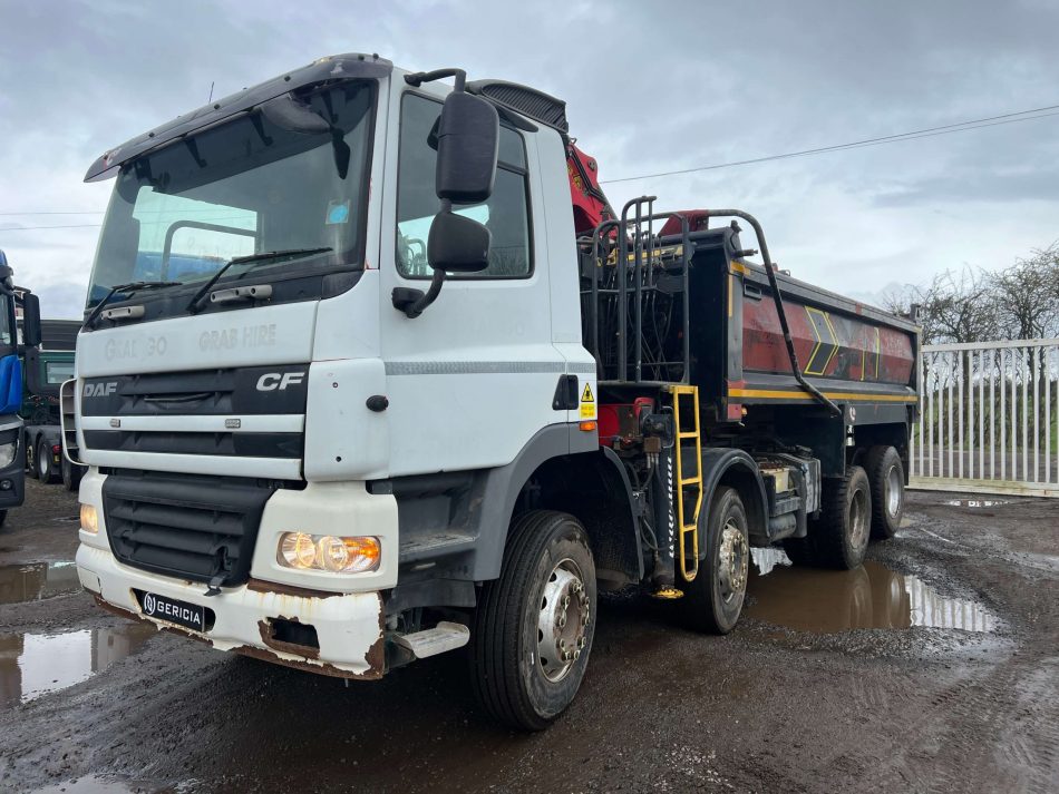 2009 DAF CF 85.360 8X4 TIPPER GRAB (REF: BGO)