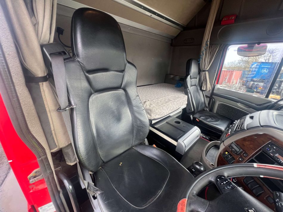 2008 DAF XF105-510 6x4 TRACTOR TRUCK (150t Spec)