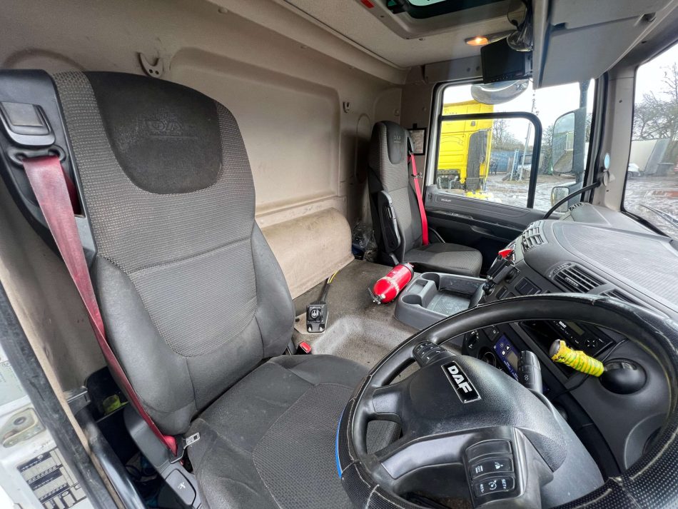 2016 DAF CF 85.400 8X4 TIPPER (REF: EAJ)
