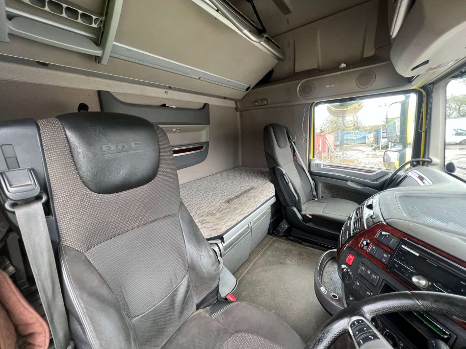 2015 DAF XF105 6x2 TRACTOR TRUCK (REF: VVA)