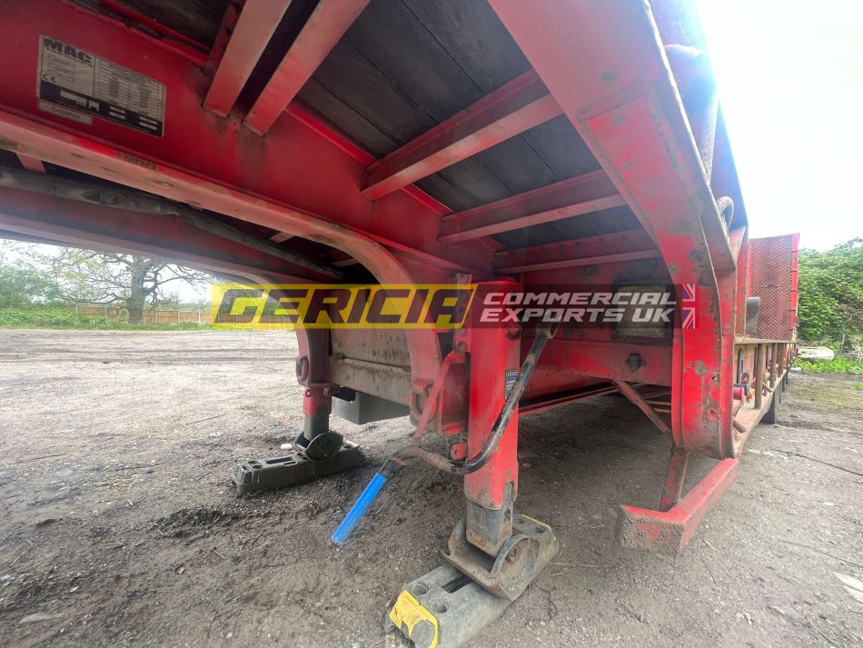 2015 MAC TRI-AXLE LOW LOADER TRAILER 13.6M / 45ft (REF: MAC)