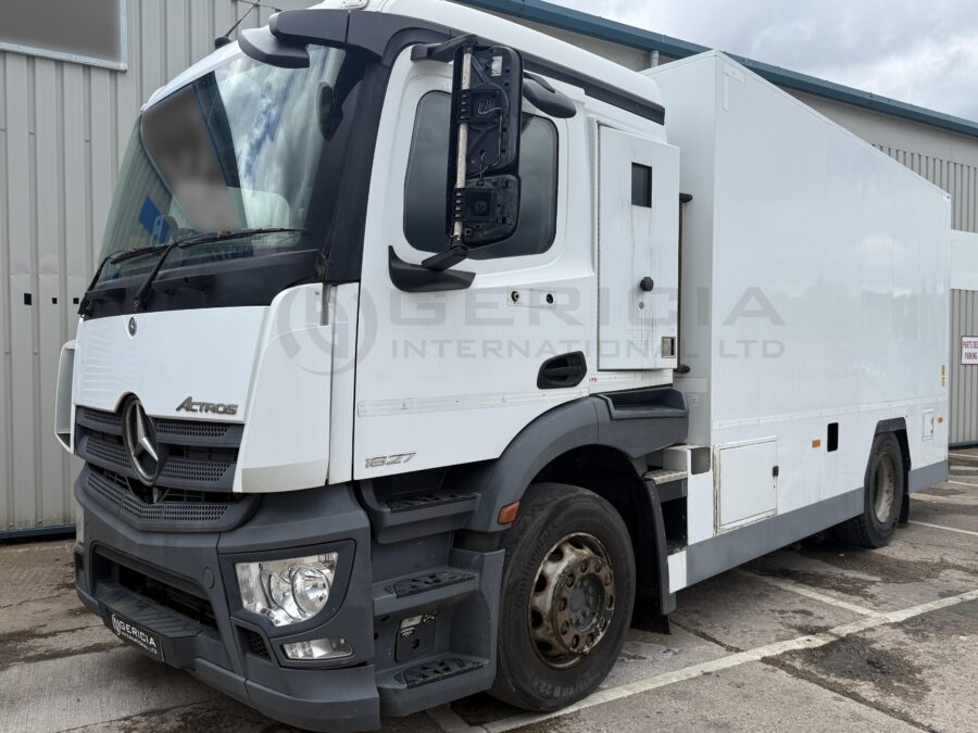 2015 Mercedes-Benz Armoured Truck Cash-In-Transit (CIT)